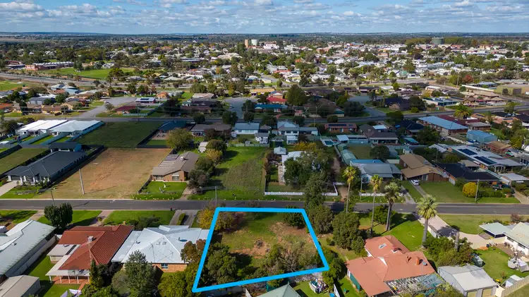 38 Muntenpen Street, Leeton NSW 2705