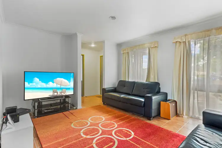 Fifth view of Homely house listing, 7 Glasgow Court, Endeavour Hills VIC 3802