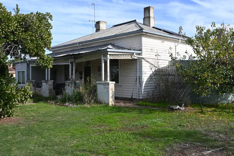 12 Heales Street, Inglewood VIC 3517