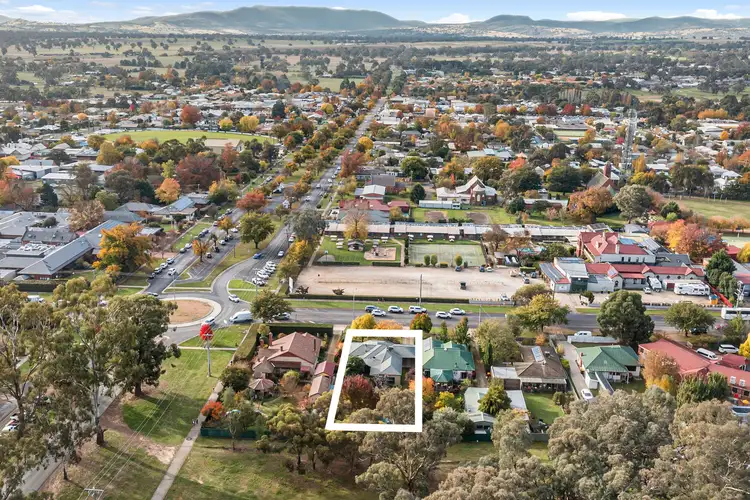 74 Malcolm Street, Mansfield VIC 3722