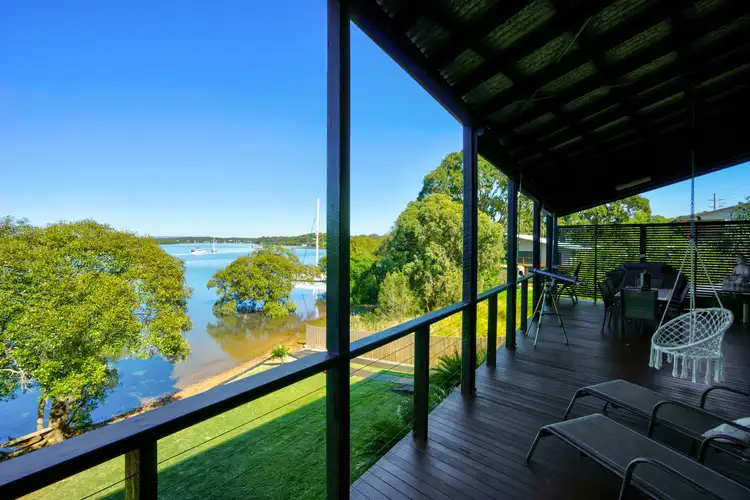 136 Canaipa Point Drive, Russell Island QLD 4184