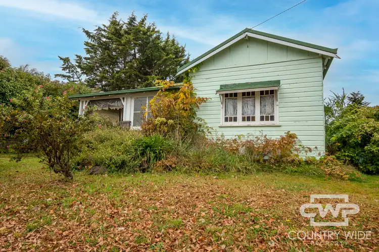 91 Malpas Street, Guyra NSW 2365