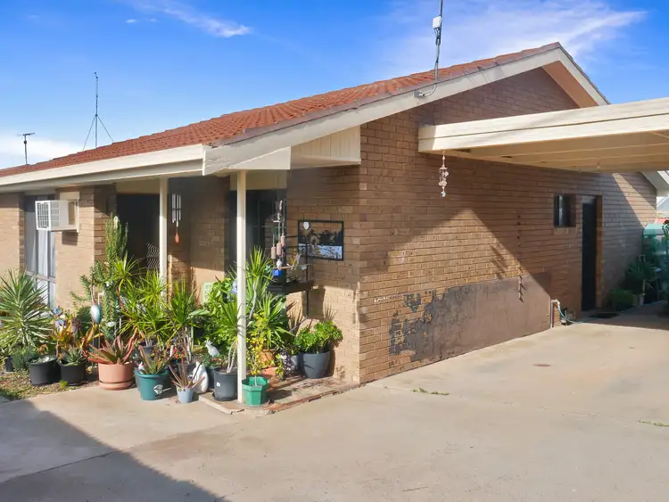 4/3 Wandoo Street, Leeton NSW 2705
