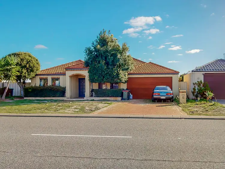 12 Brenchley Drive, Atwell WA 6164