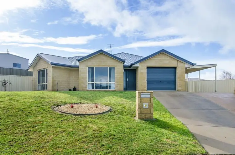 12 Gemstone Court, Mount Gambier SA 5290