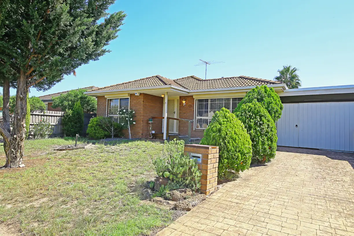 Main view of Homely house listing, 15 Barrow Ct, Hoppers Crossing VIC 3029