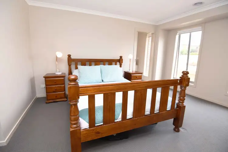 Sixth view of Homely house listing, 7 Warwick Way, Drouin VIC 3818