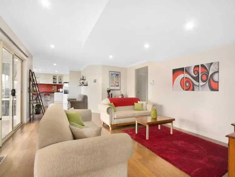 Fifth view of Homely house listing, 9 Warwick Way, Drouin VIC 3818