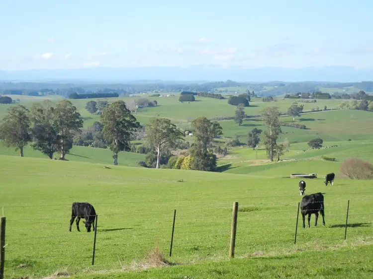 Lardners Track, Drouin East VIC 3818