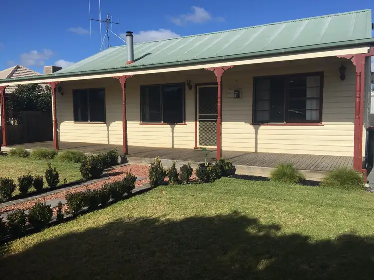 65 Dudley Street, Rochester VIC 3561
