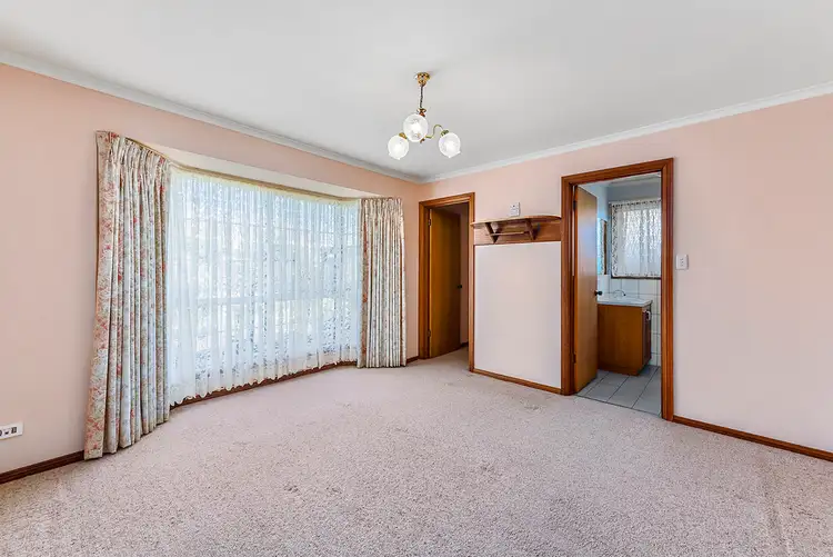 Second view of Homely house listing, 3 DENISE COURT, Mount Gambier SA 5290