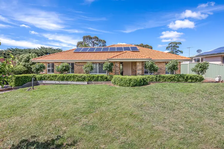 13 Drovers Retreat, Romsey VIC 3434