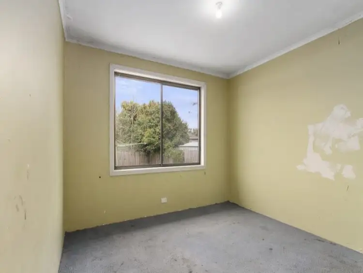 Fifth view of Homely house listing, 4 Cartledge Way, Sale VIC 3850