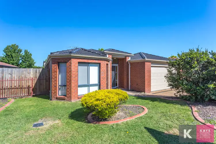 Main view of Homely house listing, 8 Castle Court, Beaconsfield VIC 3807