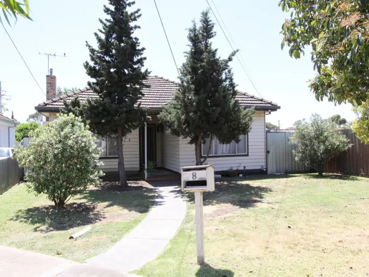 8 Brooker Court, Sunshine North VIC 3020