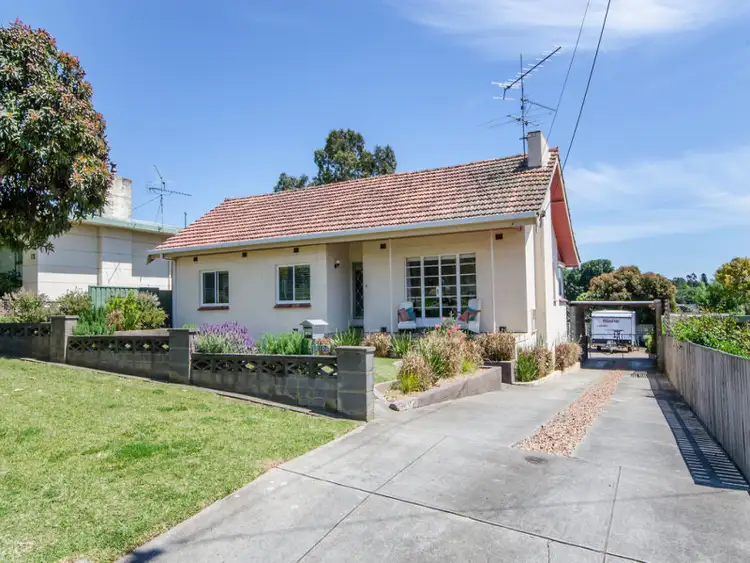 10 Renfrey Place, Mount Gambier SA 5290