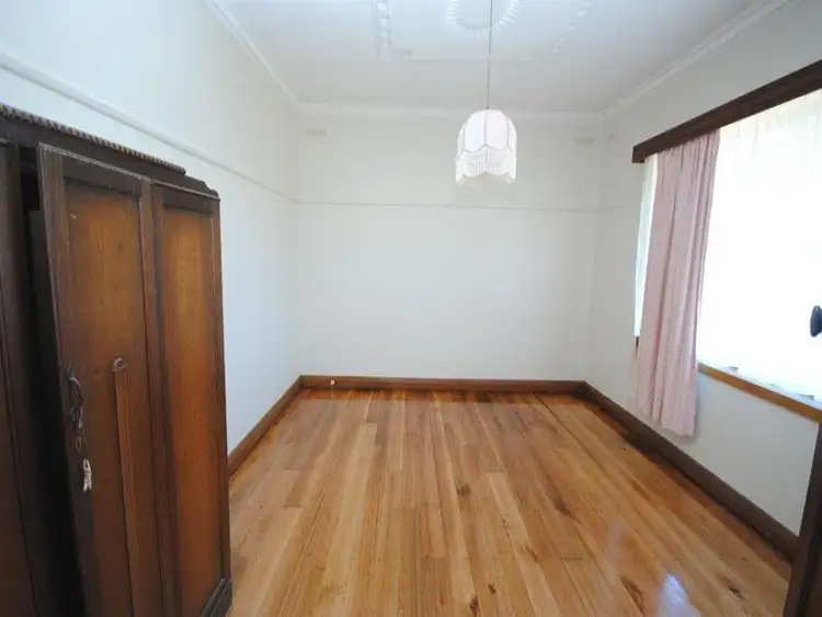 Fifth view of Homely house listing, 102 Hurd Street, Portland VIC 3305