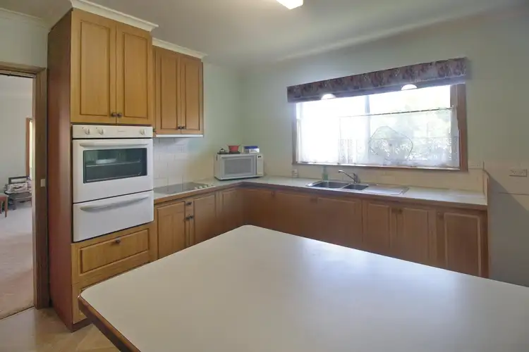 Sixth view of Homely house listing, 9 Somerset Crescent, Mansfield VIC 3722
