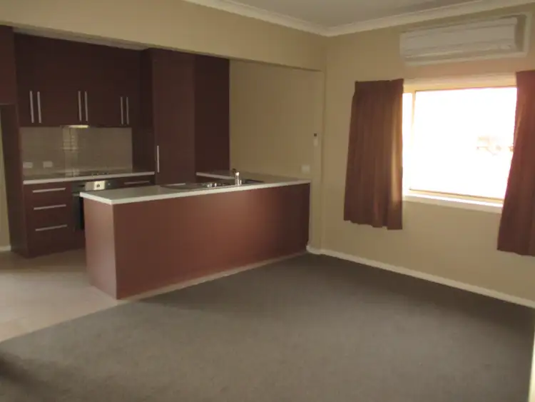 Sixth view of Homely house listing, 18 Brown Street, Hamilton VIC 3300