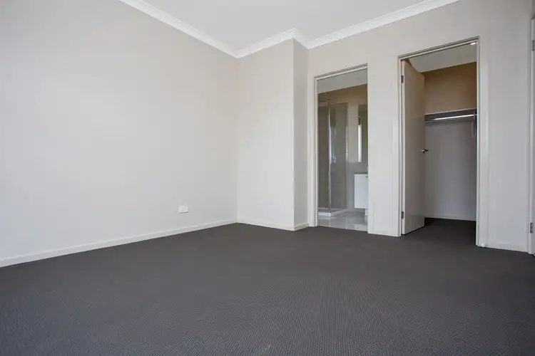 Third view of Homely house listing, 17 Roberts Street, Hamilton VIC 3300