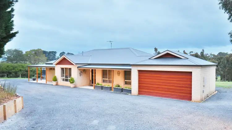 6 Marion Place, Drouin VIC 3818