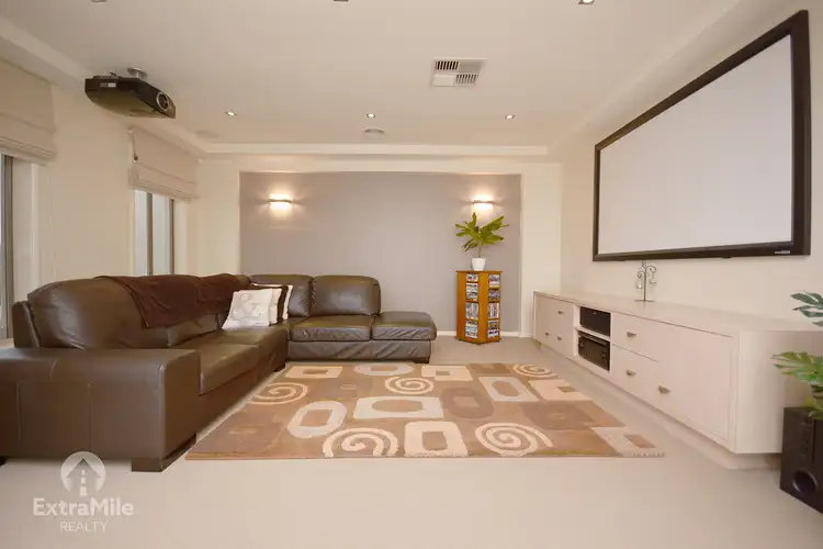 Second view of Homely house listing, 2 Leicester Court, Alfredton VIC 3350