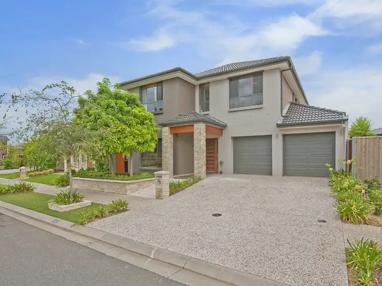 42 MacMillan Ave, Mawson Lakes SA 5095