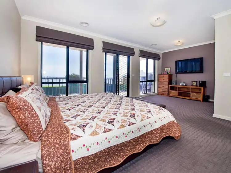 Sixth view of Homely townhouse listing, 4 Luton Drive, Yarrawonga VIC 3730