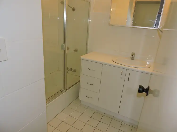 Sixth view of Homely unit listing, 3/54 Brisbane Street, St Lucia QLD 4067