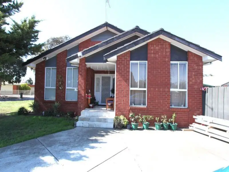 Main view of Homely house listing, 15 Kingsmead Close, Sunshine North VIC 3020