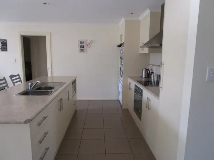 Fifth view of Homely house listing, 13 BLUEBELL DRIVE, Mount Gambier SA 5290