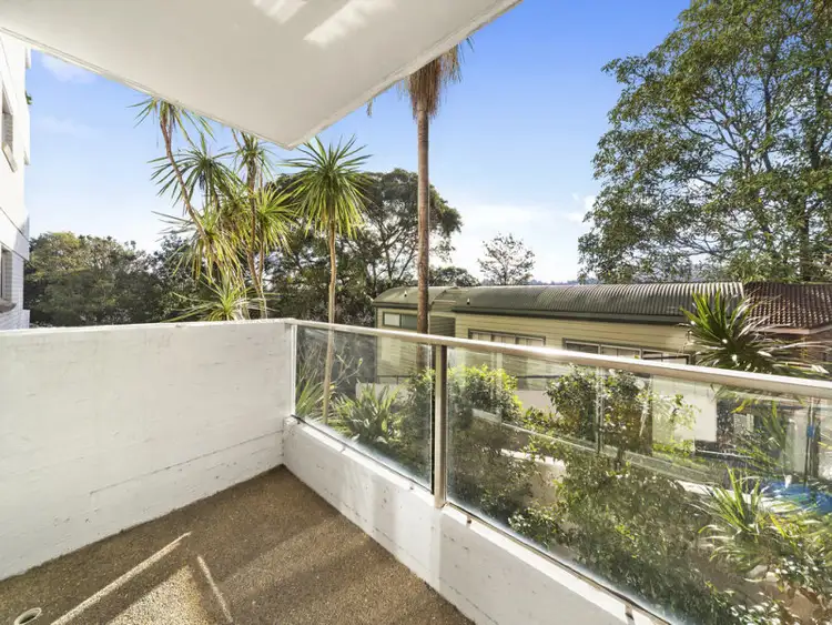 Fifth view of Homely apartment listing, 6/4 Munro Street, Mcmahons Point NSW 2060