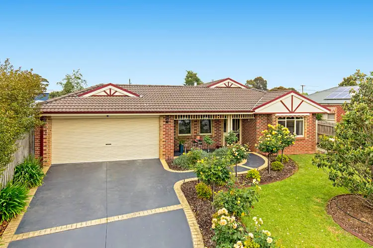 8 Emary Court, Yarra Glen VIC 3775