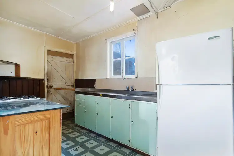 Fifth view of Homely house listing, 8 Davies Street, Seaspray VIC 3851