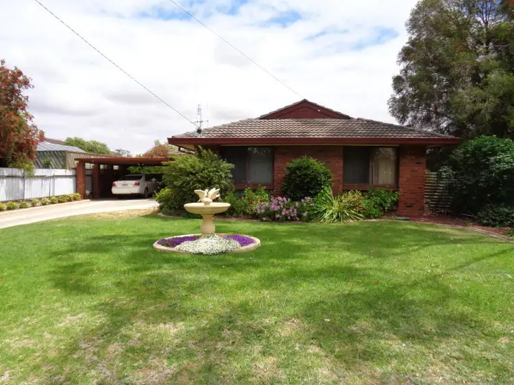 68 Hopetoun Street, Rochester VIC 3561