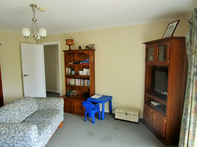Fifth view of Homely house listing, 2 SHILOH CLOSE, Mount Gambier SA 5290
