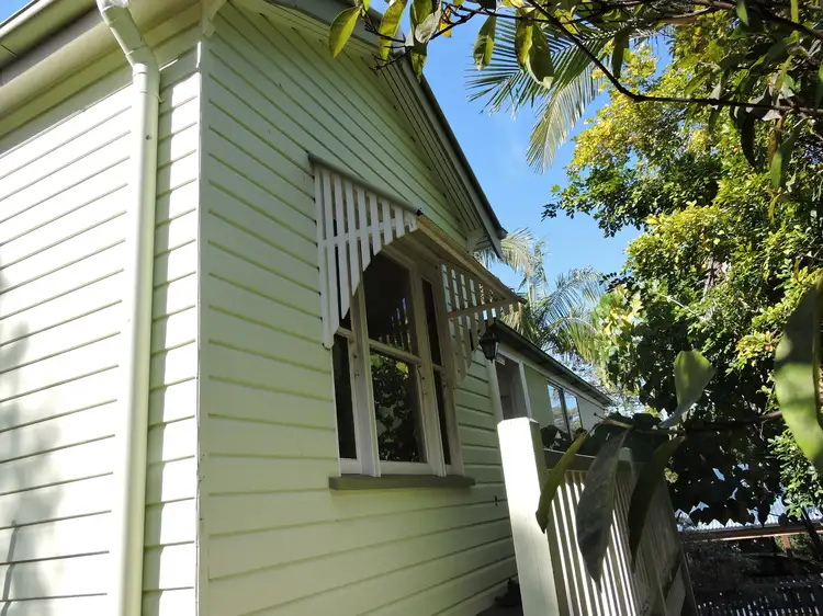 13 Walter Street, Toowong QLD 4066