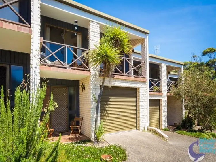 9/3 Angle Pl, Narooma NSW 2546