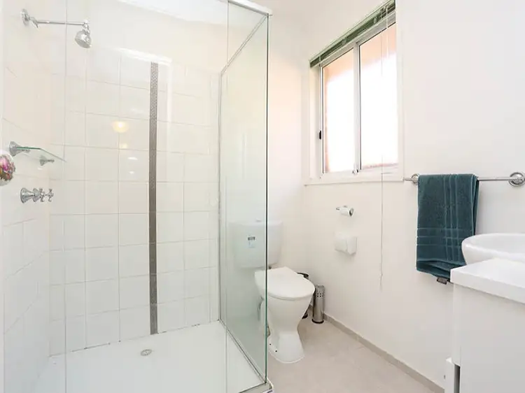 Sixth view of Homely house listing, 42 Benaroon Drive, Lalor VIC 3075