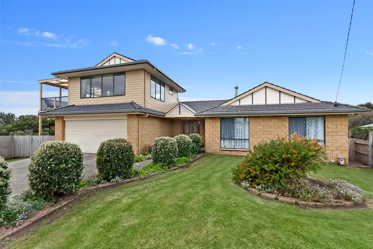7 McCasker Court, Port Fairy VIC 3284