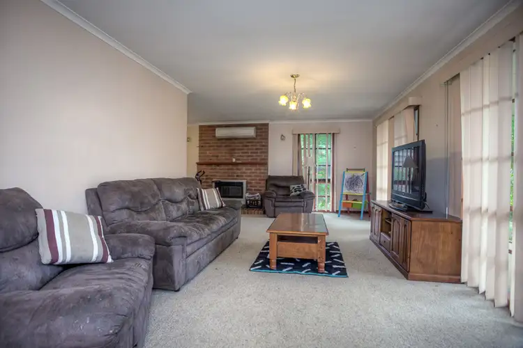 Third view of Homely house listing, 5 Harvest Close, Romsey VIC 3434