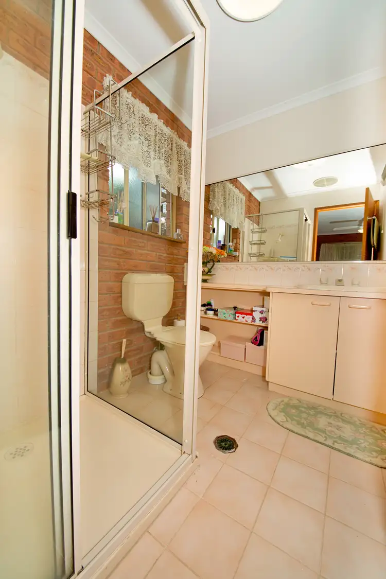 Seventh view of Homely house listing, 6 Karli Gardens, Yarrawonga VIC 3730