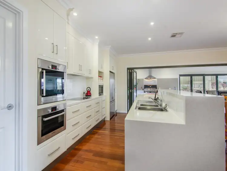 Fourth view of Homely house listing, 10 DAWN COURT, Mount Gambier SA 5290