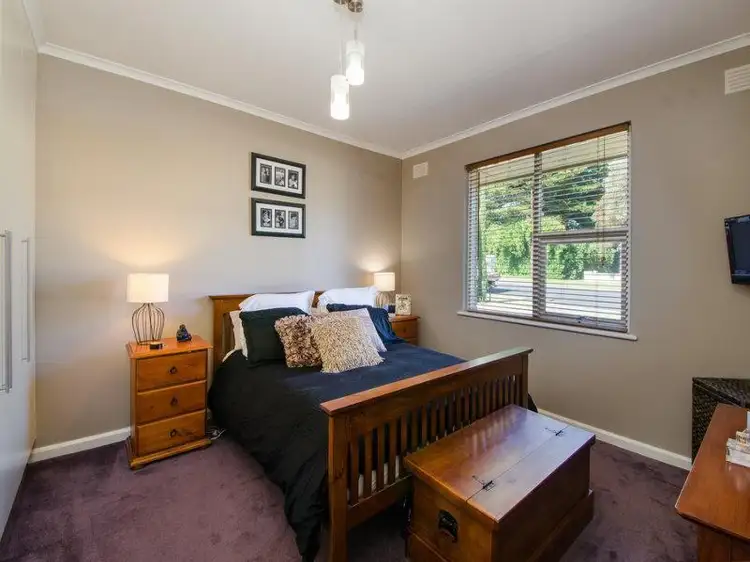 Fifth view of Homely house listing, 15 EUSTACE STREET, Mount Gambier SA 5290