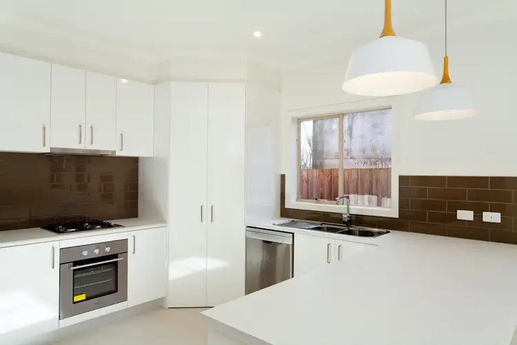 Second view of Homely house listing, 2/218 Princes Way, Drouin VIC 3818