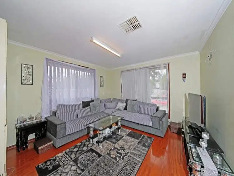Sixth view of Homely unit listing, 1/27 Shankland Boulevard, Meadow Heights VIC 3048