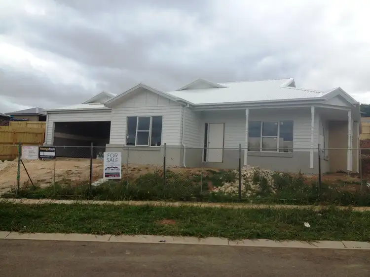 Lot 120 Manikato Drive, Drouin VIC 3818