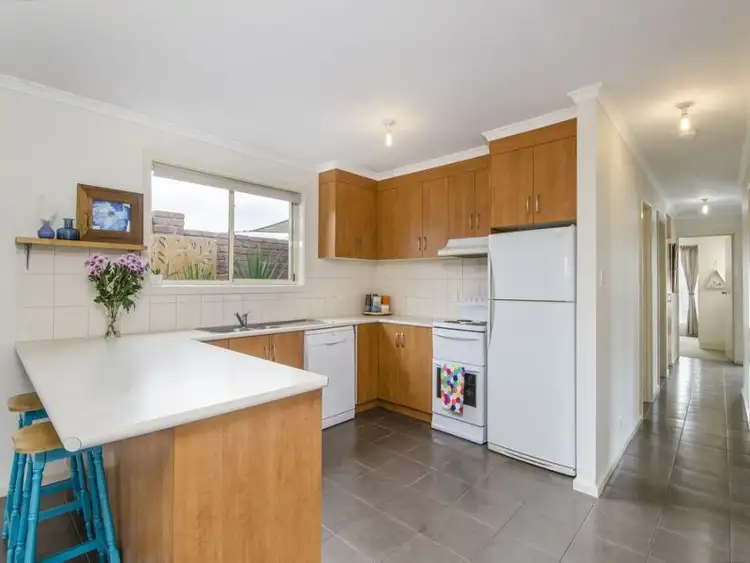 Second view of Homely house listing, 21 Auvale Crescent, Mount Gambier SA 5290
