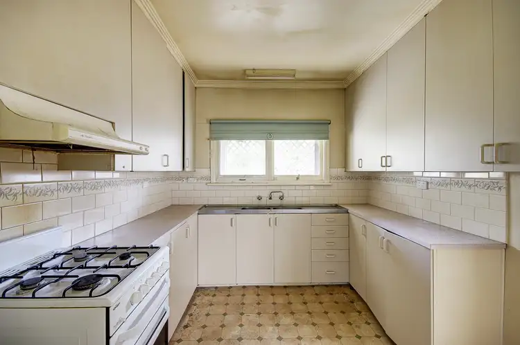 Third view of Homely house listing, 2 Murray Street, Highton VIC 3216