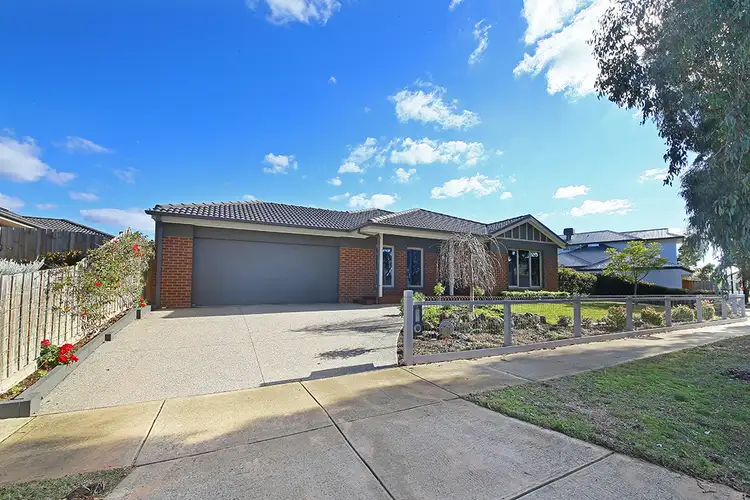 4 Maldon Drive, Eynesbury VIC 3338